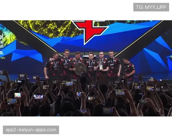 FaZe赛后语音曝光太燃了 FaZe赛后语音曝光太燃了